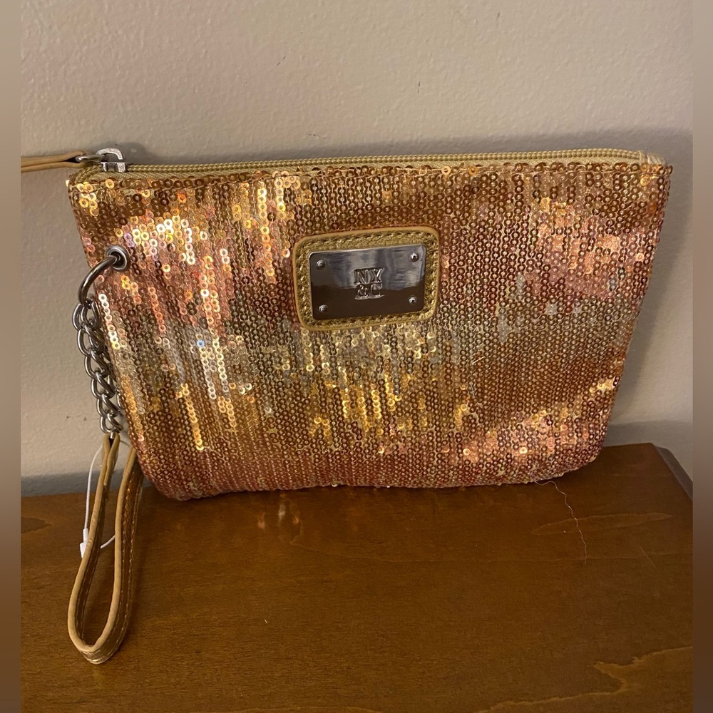 New York & Company Sequin Wristlet Clutch in Gold and Copper Pink